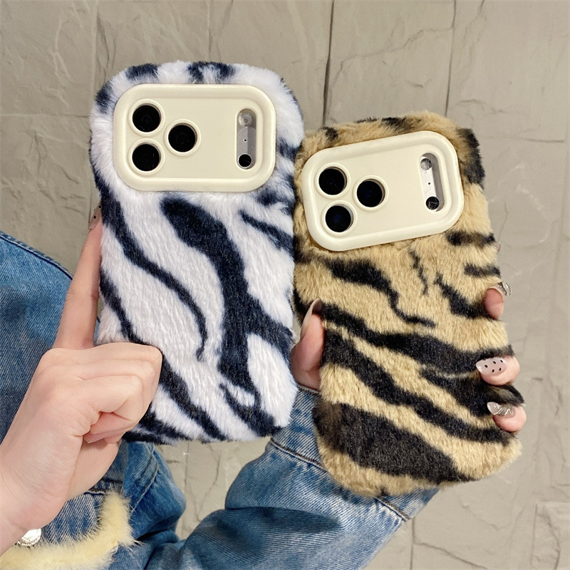Apple Iphone 15 Pro Max - Luxe zebra-patroon pluche telefoonhoesje voor iPhone